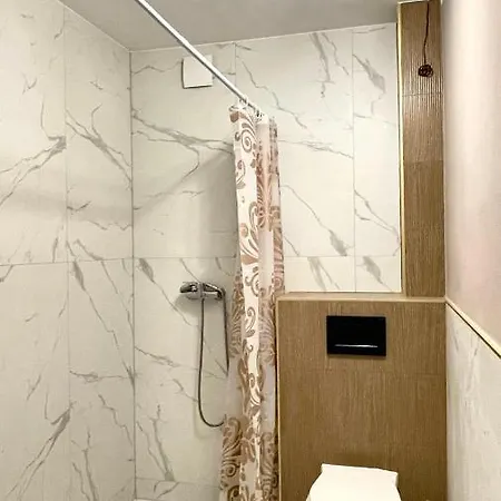 Beautiful In - Parking Gratis אכסניה