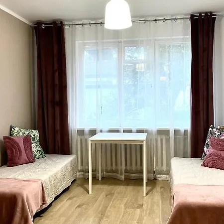 Beautiful In - Parking Gratis Hostel Štetín